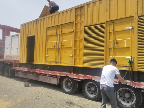 汕尾发电机出租100KW发电机需要什么规格的电缆线？