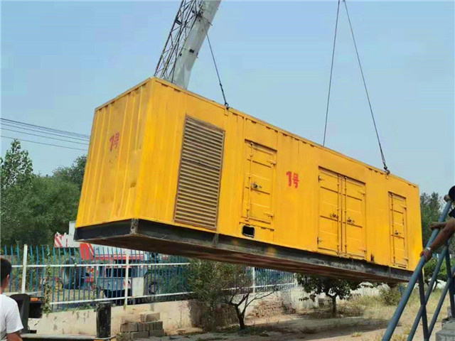 汕尾300KW柴油发电机组油耗是多少?